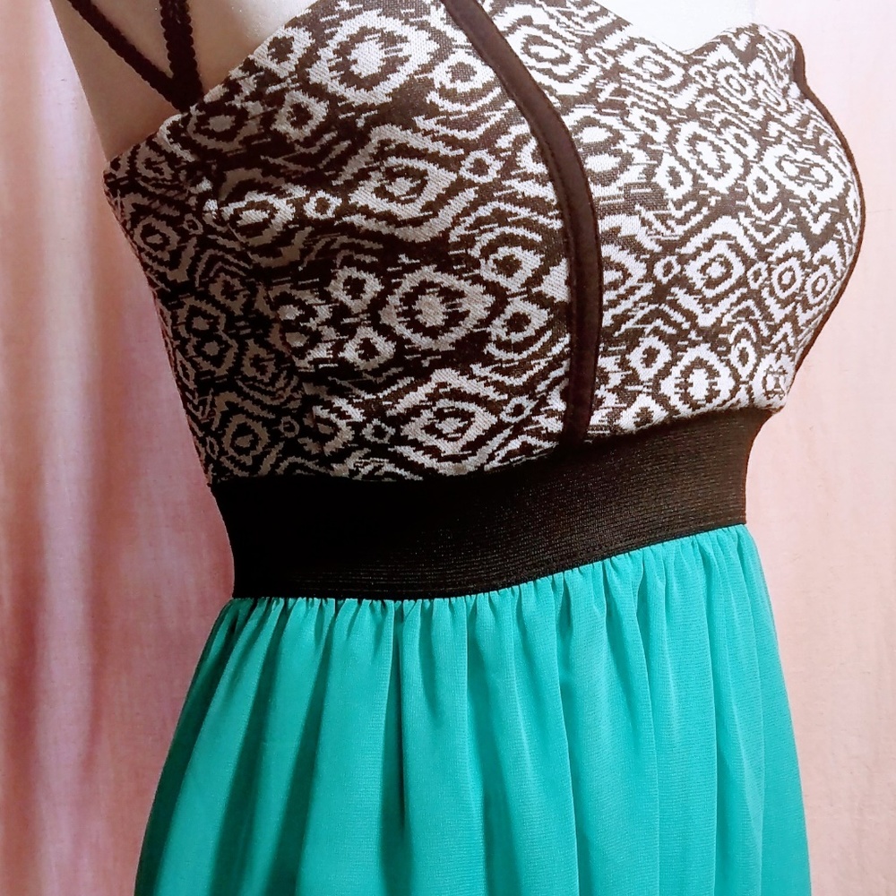 🛍5 for $25🛍Trixxi strapless dress size medium